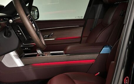 Land Rover Range Rover IV рестайлинг, 2025 год, 28 500 000 рублей, 10 фотография