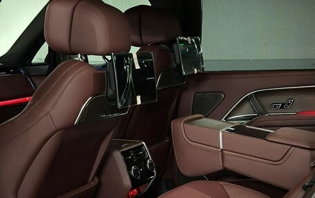 Land Rover Range Rover IV рестайлинг, 2025 год, 28 500 000 рублей, 19 фотография