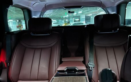 Land Rover Range Rover IV рестайлинг, 2025 год, 28 500 000 рублей, 23 фотография