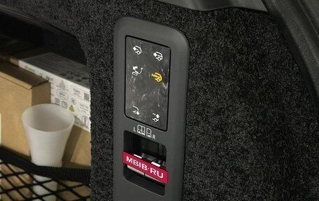 Land Rover Range Rover IV рестайлинг, 2025 год, 28 500 000 рублей, 28 фотография