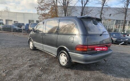 Toyota Estima III рестайлинг -2, 1996 год, 420 000 рублей, 4 фотография