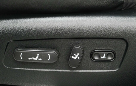 KIA Mohave I, 2015 год, 2 205 000 рублей, 15 фотография