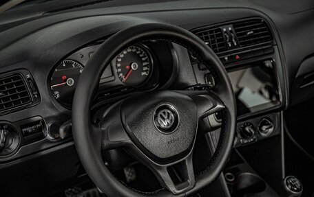 Volkswagen Polo VI (EU Market), 2016 год, 890 000 рублей, 11 фотография