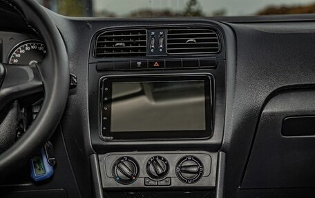 Volkswagen Polo VI (EU Market), 2016 год, 890 000 рублей, 15 фотография