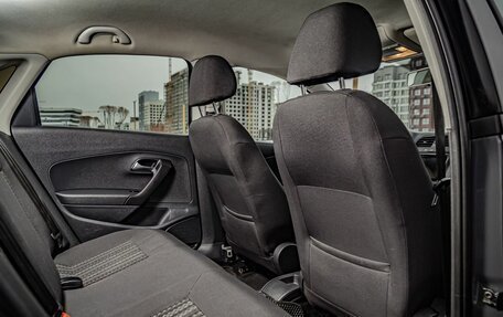 Volkswagen Polo VI (EU Market), 2016 год, 890 000 рублей, 21 фотография