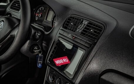 Volkswagen Polo VI (EU Market), 2016 год, 890 000 рублей, 19 фотография