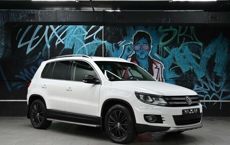 Volkswagen Tiguan I, 2015 год, 1 325 000 рублей, 2 фотография