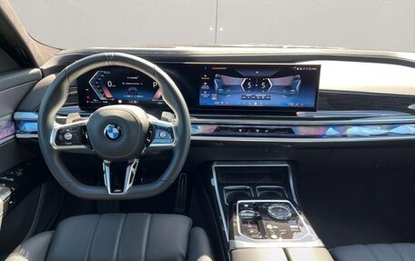 BMW 7 серия, 2025 год, 17 490 000 рублей, 12 фотография