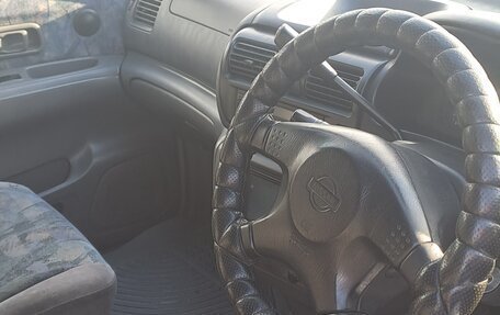 Nissan Rnessa, 1997 год, 400 000 рублей, 6 фотография