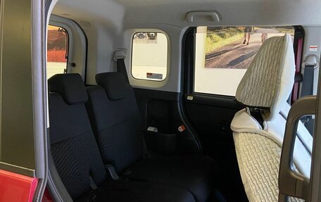 Toyota Tank I, 2018 год, 1 150 000 рублей, 13 фотография