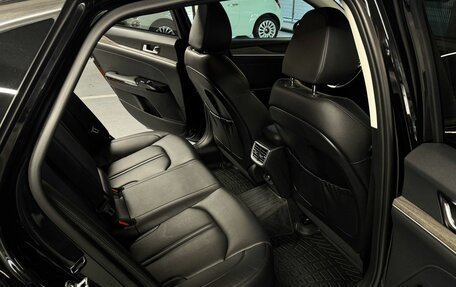 KIA K5, 2021 год, 2 800 000 рублей, 21 фотография