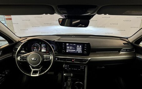 KIA K5, 2021 год, 2 800 000 рублей, 22 фотография