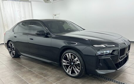 BMW 7 серия, 2025 год, 18 567 980 рублей, 6 фотография