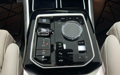 BMW 7 серия, 2025 год, 18 567 980 рублей, 22 фотография