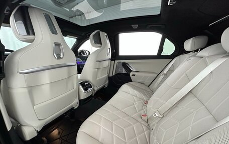 BMW 7 серия, 2025 год, 18 567 980 рублей, 32 фотография