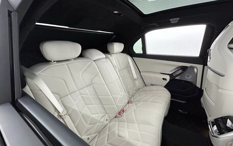 BMW 7 серия, 2025 год, 18 567 980 рублей, 38 фотография