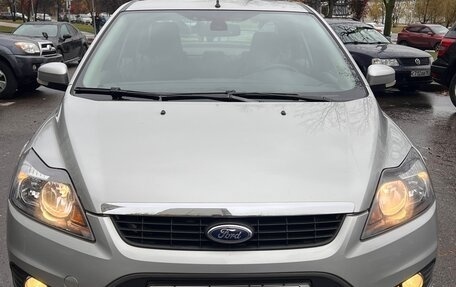 Ford Focus II рестайлинг, 2010 год, 3 фотография