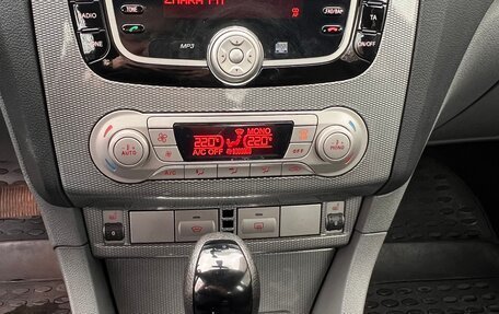 Ford Focus II рестайлинг, 2010 год, 33 фотография