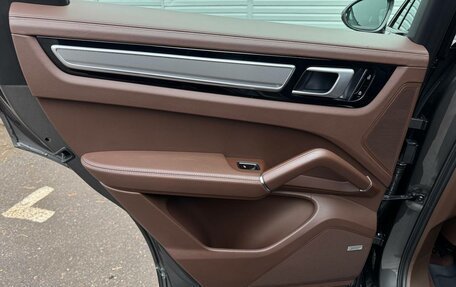 Porsche Cayenne III, 2019 год, 6 522 000 рублей, 24 фотография