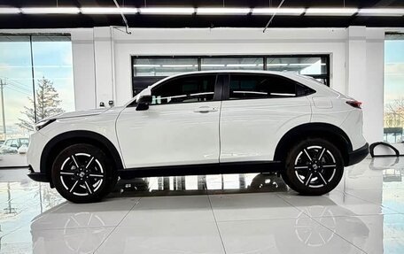 Honda Vezel, 2022 год, 1 460 000 рублей, 7 фотография