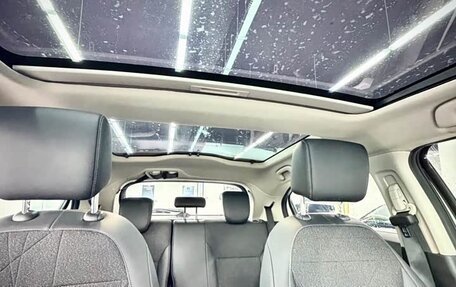 Honda Vezel, 2022 год, 1 460 000 рублей, 13 фотография