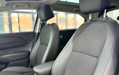 Honda Vezel, 2022 год, 1 460 000 рублей, 24 фотография