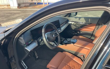 BMW 5 серия, 2024 год, 8 500 000 рублей, 16 фотография