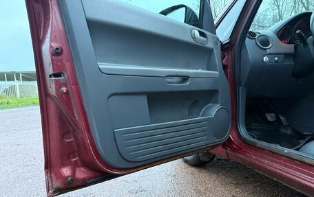 Mitsubishi Colt VI рестайлинг, 2005 год, 259 000 рублей, 15 фотография