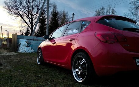 Opel Astra J, 2010 год, 800 000 рублей, 5 фотография