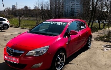 Opel Astra J, 2010 год, 800 000 рублей, 3 фотография
