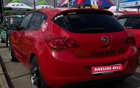 Opel Astra J, 2010 год, 800 000 рублей, 8 фотография