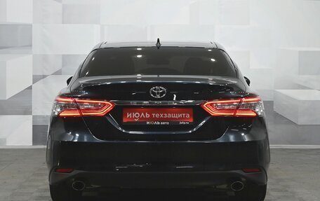 Toyota Camry, 2023 год, 3 400 000 рублей, 5 фотография