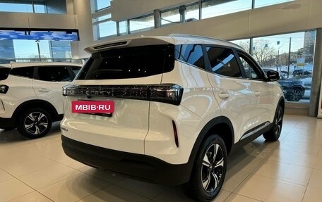 Chery Tiggo 4 I рестайлинг, 2025 год, 2 220 000 рублей, 5 фотография