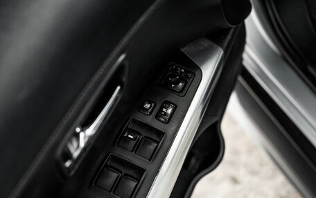 Mitsubishi Outlander III рестайлинг 3, 2011 год, 1 200 000 рублей, 14 фотография