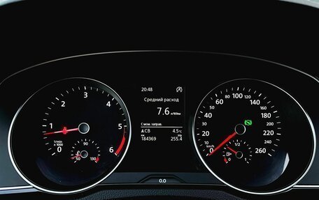 Volkswagen Passat B8 рестайлинг, 2018 год, 2 300 000 рублей, 10 фотография