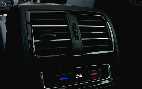 Volkswagen Passat B8 рестайлинг, 2018 год, 2 300 000 рублей, 19 фотография