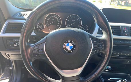 BMW 3 серия, 2018 год, 1 940 000 рублей, 4 фотография