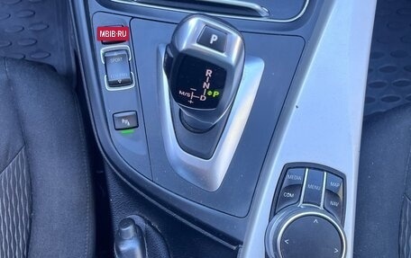 BMW 3 серия, 2018 год, 1 940 000 рублей, 11 фотография