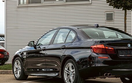 BMW 5 серия, 2017 год, 1 635 000 рублей, 8 фотография