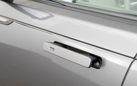 Land Rover Range Rover IV рестайлинг, 2017 год, 3 989 050 рублей, 6 фотография