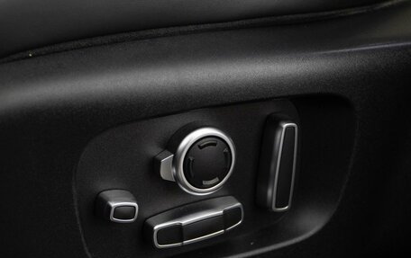 Land Rover Range Rover IV рестайлинг, 2017 год, 3 989 050 рублей, 20 фотография