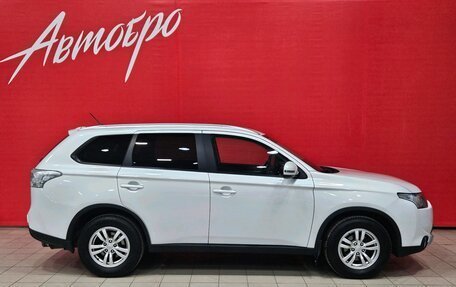 Mitsubishi Outlander III рестайлинг 3, 2014 год, 1 549 000 рублей, 6 фотография