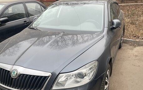 Skoda Octavia, 2011 год, 759 999 рублей, 2 фотография