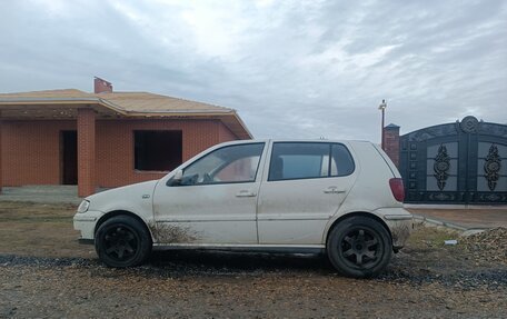 Volkswagen Polo III рестайлинг, 2001 год, 150 000 рублей, 5 фотография