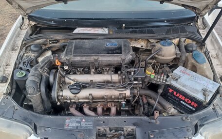 Volkswagen Polo III рестайлинг, 2001 год, 150 000 рублей, 2 фотография