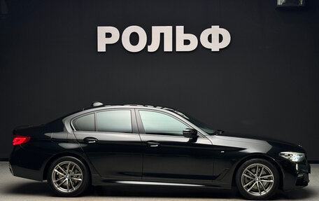 BMW 5 серия, 2019 год, 3 300 000 рублей, 5 фотография