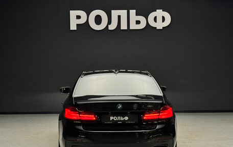 BMW 5 серия, 2019 год, 3 300 000 рублей, 4 фотография