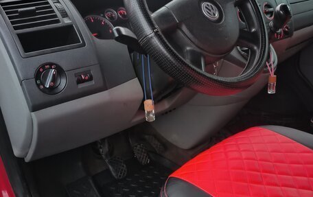 Volkswagen Transporter T5 рестайлинг, 2008 год, 900 000 рублей, 4 фотография