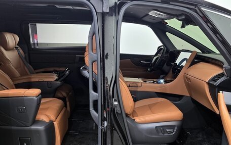 Toyota Alphard, 2024 год, 17 790 000 рублей, 8 фотография