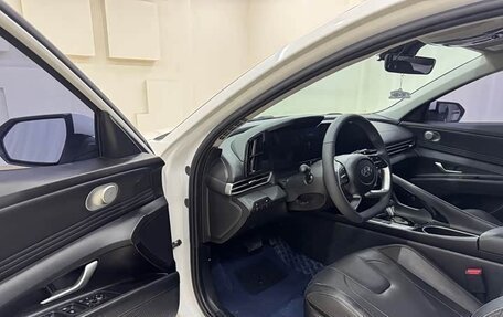 Hyundai Elantra, 2022 год, 1 100 013 рублей, 7 фотография